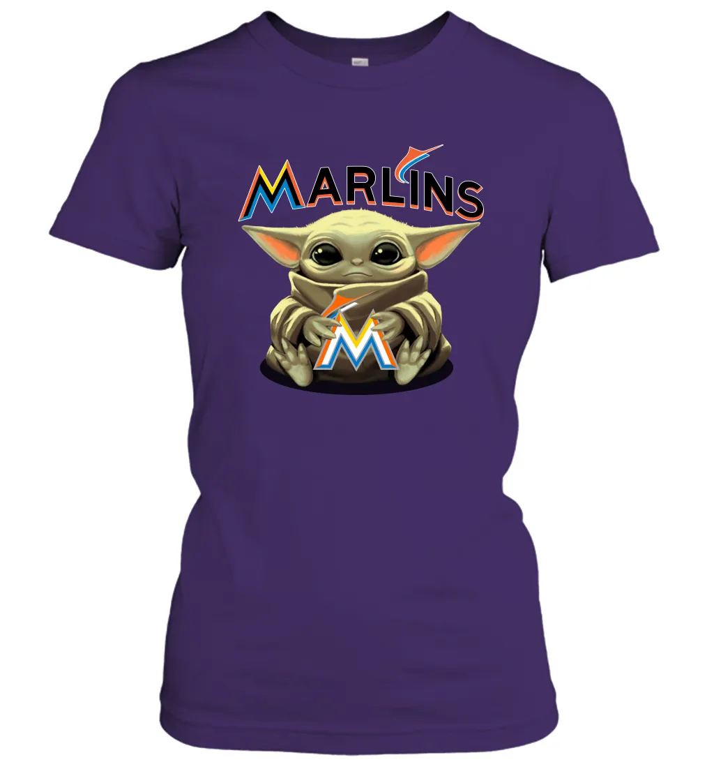 Baby Yoda Hugs Loves The Miami Marlins Baseball Womens T-Shirt