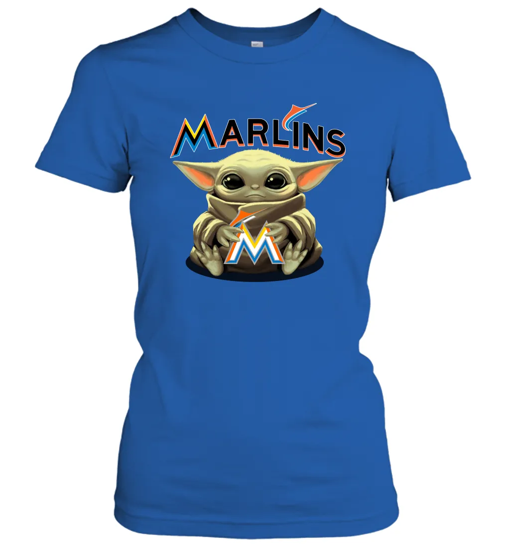 Baby Yoda Hugs Loves The Miami Marlins Baseball Womens T-Shirt