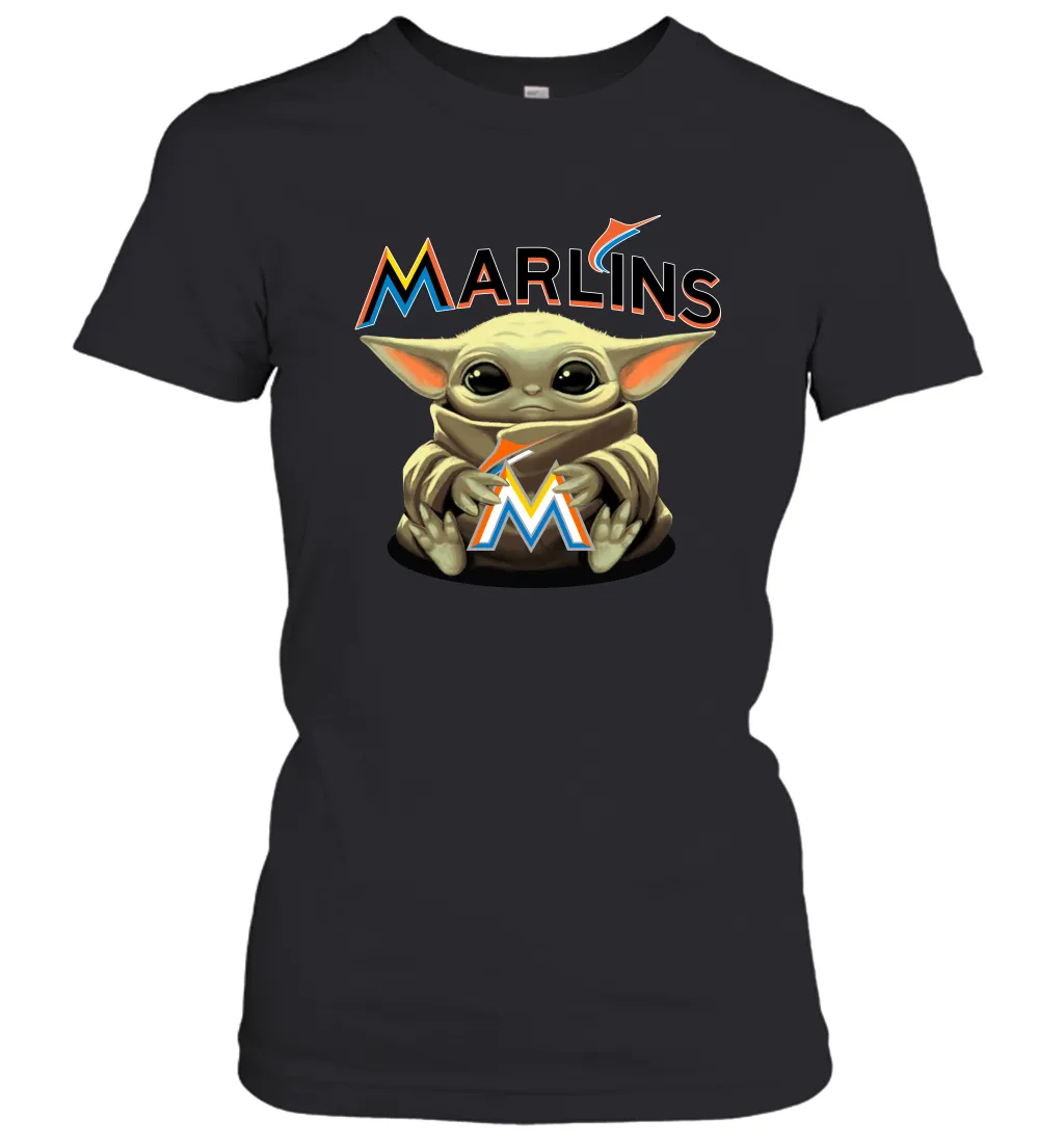 Baby Yoda Hugs Loves The Miami Marlins Baseball Womens T-Shirt