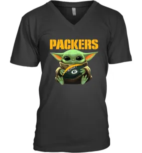 Baby Yoda Loves The Green Bay Packers Star Wars Baby Yoda Hugs Packers NFL Mens V-Neck T-Shirt