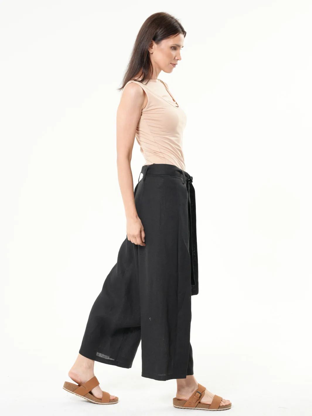 Linen Drop-Crotch Pants In Black