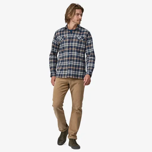 Men's Patagonia | Fjord Flannel Shirt | Fields: New Navy